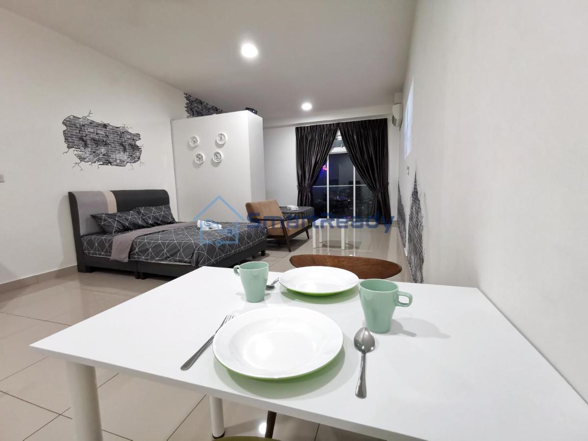 Twin Galaxy Suites By Sr Home Johor Bahru Buitenkant foto