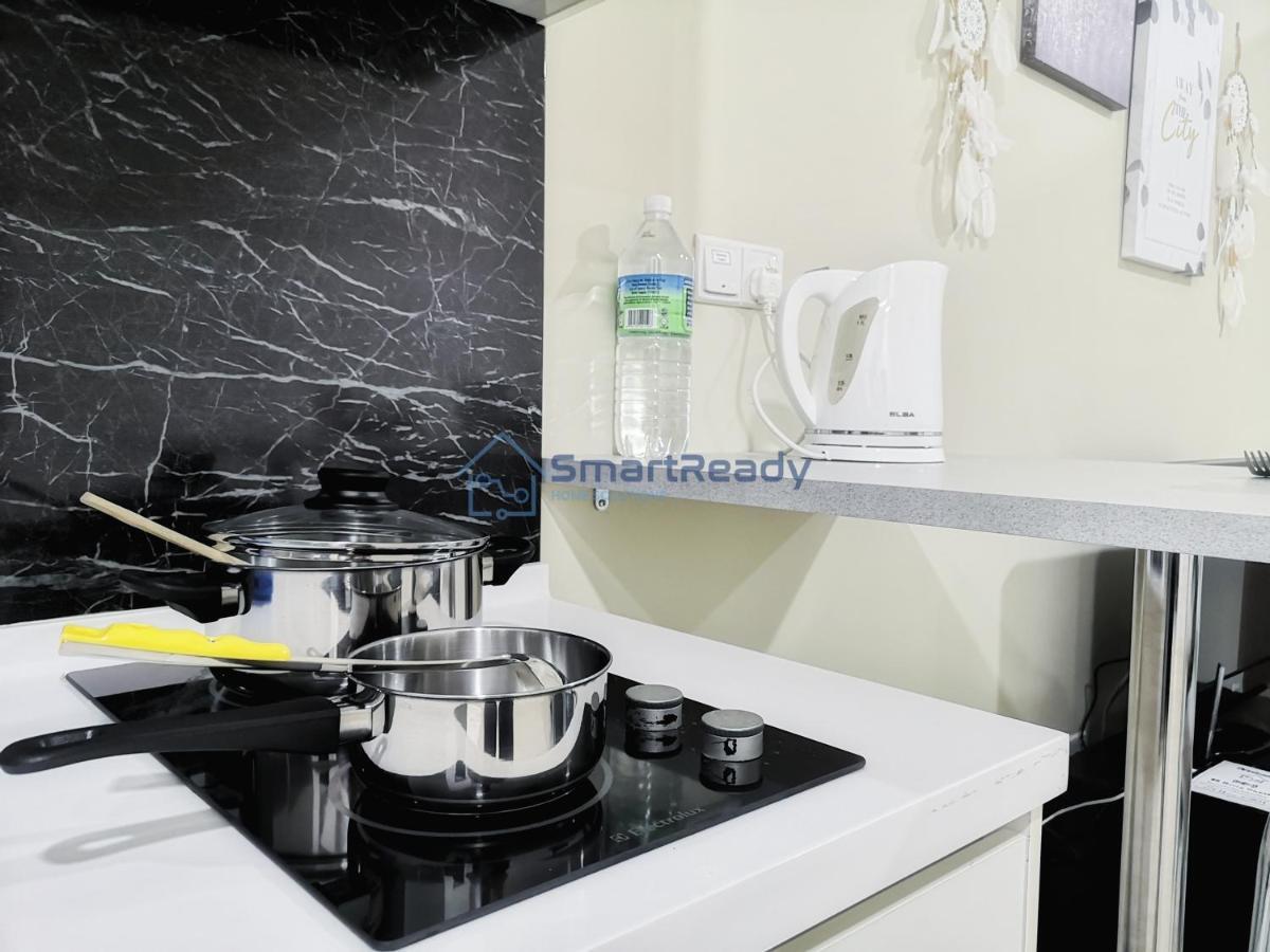 Twin Galaxy Suites By Sr Home Johor Bahru Buitenkant foto