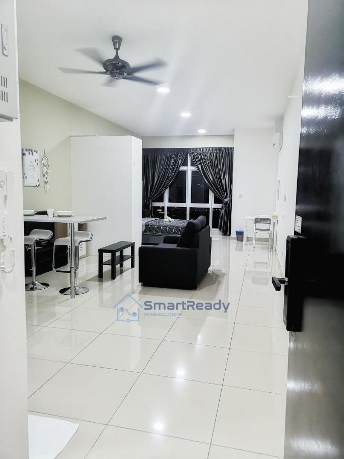 Twin Galaxy Suites By Sr Home Johor Bahru Buitenkant foto